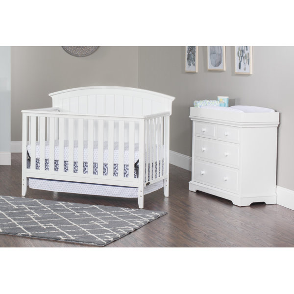 Child Craft Delaney Convertible Crib, Dresser and Dressing Kit 3Piece